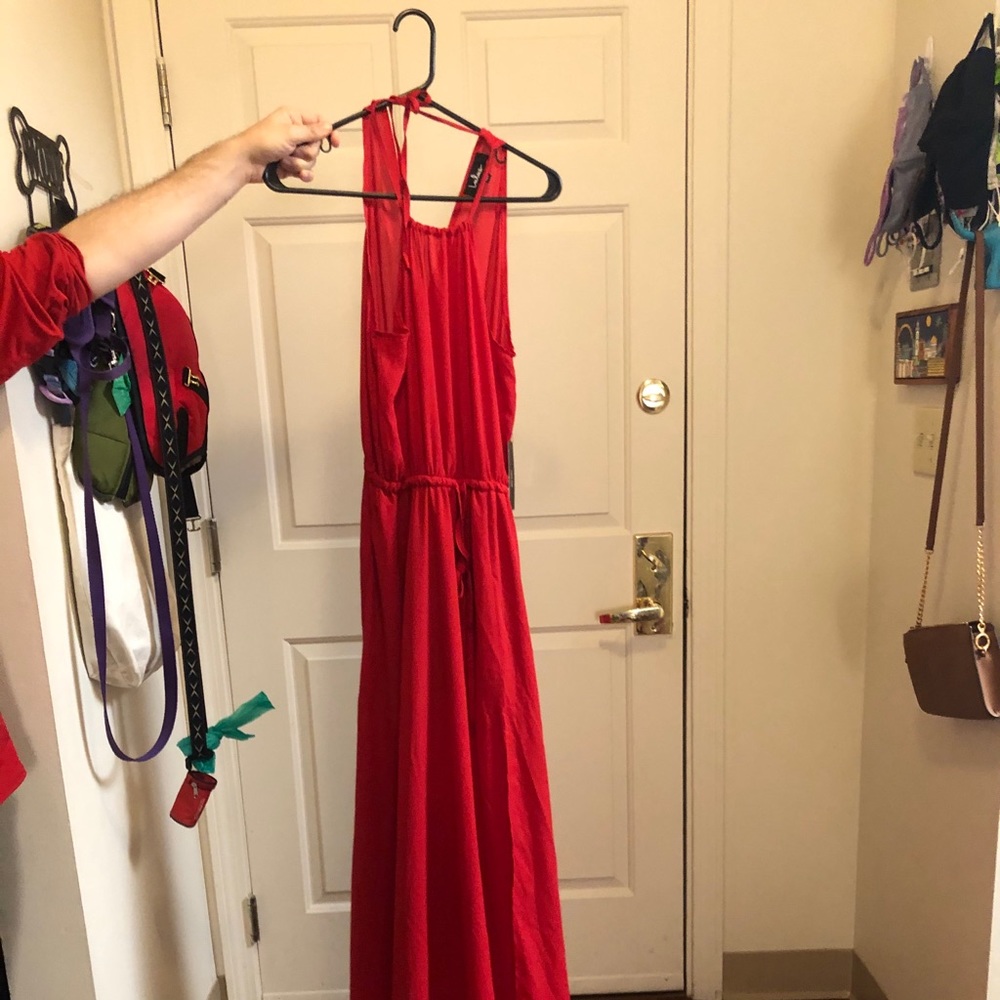 Lulu long red dress